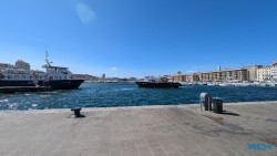 Marseille 24.09.12 Geburtstage und Krimis virtuell und live im Mittelmeer AIDAcosma 037