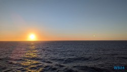 Mittelmeer 24.09.15 Geburtstage und Krimis virtuell und live im Mittelmeer AIDAcosma 008