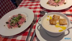 Ristorante Mamma Mia Mittelmeer 24.09.19 Geburtstage und Krimis virtuell und live im Mittelmeer AIDAcosma 016
