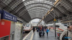 Hauptbahnhof Frankfurt 24.02.17 Traumhafte Strände und Wale in Mittelamerika und Karibik AIDAluna 003