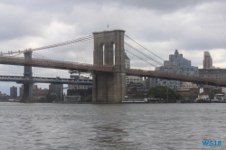 Brooklyn Bridge New York 18.10.13 - Big Apple, weißer Strand am türkisen Meer, riesiger Sumpf AIDAluna