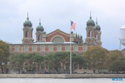 Ellis Island New York 18.10.13 - Big Apple, weißer Strand am türkisen Meer, riesiger Sumpf AIDAluna