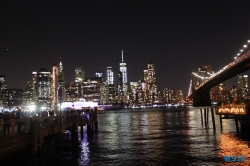 New York 18.09.30 - Big Apple, weißer Strand am türkisen Meer, riesiger Sumpf AIDAluna