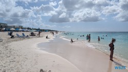 Eagle Beach Oranjestad 25.12.06 Baden und Schnorcheln im kristallklaren Meer AIDAperla 016