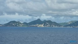 Philipsburg 22.10.31 Wundervolle Straende tuerkises Meer und Regenzeit in der Karibik AIDAperla 003