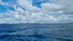 Philipsburg 22.10.31 Wundervolle Straende tuerkises Meer und Regenzeit in der Karibik AIDAperla 020