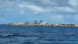 Philipsburg 22.10.31 Wundervolle Straende tuerkises Meer und Regenzeit in der Karibik AIDAperla 021