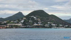 Philipsburg 22.10.31 Wundervolle Straende tuerkises Meer und Regenzeit in der Karibik AIDAperla 065