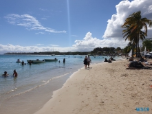 Pointe-à-Pitre Guadeloupe 19.04.14 - Strände der Karibik über den Atlantik AIDAperla