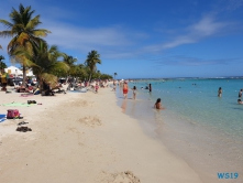 Pointe-à-Pitre Guadeloupe 19.04.14 - Strände der Karibik über den Atlantik AIDAperla