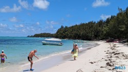 Île aux Cerfs Port Louis 23.11.27 Katamarane und Traumstrände auf Mauritius Seychellen Madagaskar AIDAblu 035