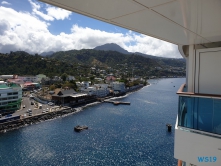 Roseau Dominica 19.04.13 - Strände der Karibik über den Atlantik AIDAperla