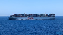 Rotes Meer 23.04.25 Von Arabien durch den Suezkanal zu Mittelmeerinseln AIDAcosma 004