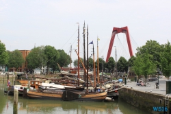 Rotterdam 16.07.07 - Das neue Schiff entdecken auf der Metropolenroute AIDAprima 252