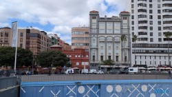Santa Cruz De Tenerife 25.02.05 Nach 10 Jahren wieder Kanaren um dem Winter zu entfliehen AIDAcosma 002
