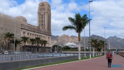 Santa Cruz De Tenerife 25.02.05 Nach 10 Jahren wieder Kanaren um dem Winter zu entfliehen AIDAcosma 009
