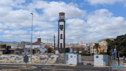 Santa Cruz De Tenerife 25.02.05 Nach 10 Jahren wieder Kanaren um dem Winter zu entfliehen AIDAcosma 010