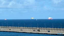 Santa Cruz De Tenerife 25.02.12 Nach 10 Jahren wieder Kanaren um dem Winter zu entfliehen AIDAcosma 012