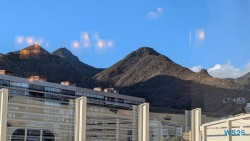 Santa Cruz De Tenerife 25.02.12 Nach 10 Jahren wieder Kanaren um dem Winter zu entfliehen AIDAcosma 014