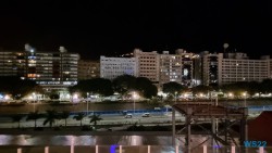 Santa Cruz de Tenerife 22.10.24 Wundervolle Straende tuerkises Meer und Regenzeit in der Karibik AIDAperla 013