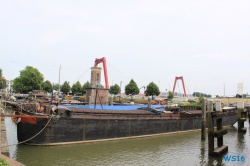 Rotterdam 16.07.07 - Das neue Schiff entdecken auf der Metropolenroute AIDAprima