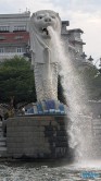 Merlion Singapur 25.05.05 Begeistert zum ersten Mal in Südostasien AIDAstella 036