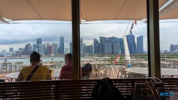 Singapur 25.05.05 Begeistert zum ersten Mal in Südostasien AIDAstella 002