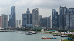 Singapur 25.05.05 Begeistert zum ersten Mal in Südostasien AIDAstella 006