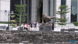 The Buff Pigeon Statue Singapur 25.05.05 Begeistert zum ersten Mal in Südostasien AIDAstella 023