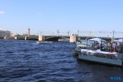 St. Petersburg 18.07.29 - Eindrucksvolle Städtetour durch die Ostsee AIDAdiva