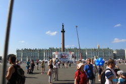 Winterpalais St. Petersburg 18.07.29 - Eindrucksvolle Städtetour durch die Ostsee AIDAdiva