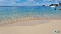 Grand Anse Strand St. Georges 22.11.02 Wundervolle Straende tuerkises Meer und Regenzeit in der Karibik AIDAperla 033
