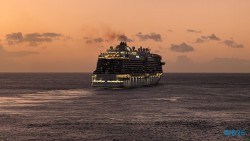 Enchanted Princess St. George's 25.12.10 Baden und Schnorcheln im kristallklaren Meer AIDAperla 027