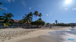 Grand Anse Beach St. George's 24.11.27 Zu Fuß mit Taxi Fähre Boot Bus zu karibischen Stränden AIDAperla 013