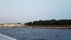 Sommergarten St. Petersburg 18.07.29 - Eindrucksvolle Städtetour durch die Ostsee AIDAdiva