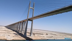 Al Salam Brücke Suezkanal 23.04.26 Von Arabien durch den Suezkanal zu Mittelmeerinseln AIDAcosma 080