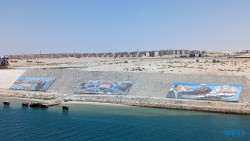 New Ismailia Suezkanal 23.04.26 Von Arabien durch den Suezkanal zu Mittelmeerinseln AIDAcosma 065