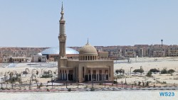 New Ismailia Suezkanal 23.04.26 Von Arabien durch den Suezkanal zu Mittelmeerinseln AIDAcosma 070