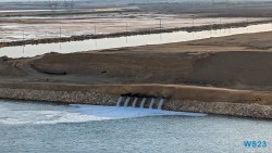 Suezkanal 23.04.26 Von Arabien durch den Suezkanal zu Mittelmeerinseln AIDAcosma 007