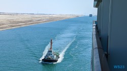 Suezkanal 23.04.26 Von Arabien durch den Suezkanal zu Mittelmeerinseln AIDAcosma 084