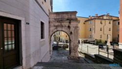 Arco di Riccardo Triest 22.04.12 - Tolle neue Ziele im Mittelmeer während Corona AIDAblu