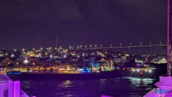 Willemstad 24.11.24 Zu Fuß mit Taxi Fähre Boot Bus zu karibischen Stränden AIDAperla 039