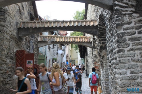 St. Katharinenpassage Tallinn 18.07.31 – Eindrucksvolle Städtetour durch die Ostsee AIDAdiva 069 St. Katharinenpassage Tallinn 18.07.31 - Eindrucksvolle Städtetour durch die Ostsee AIDAdiva