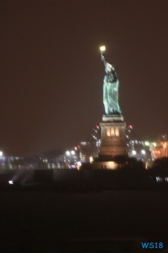 New York 18.10.12 – Big Apple, weißer Strand am türkisen Meer, riesiger Sumpf AIDAluna 001 New York 18.10.12 - Big Apple, weißer Strand am türkisen Meer, riesiger Sumpf AIDAluna