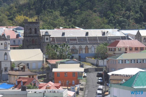 Roseau Dominica 19.04.13 - Strände der Karibik über den Atlantik AIDAperla