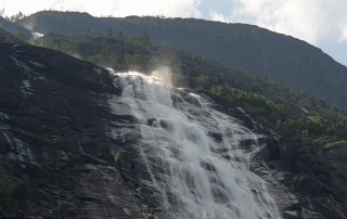 Langfossen Haugesund 19.07.30 - Fjorde Berge Wasserfälle - Fantastische Natur in Norwegen AIDAbella