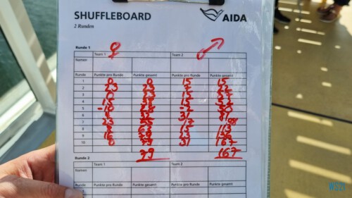 Shuffleboard Visby 21.08.10 – Die erste Ostsee-Fahrt nach Corona-Pause AIDAprima 099 Shuffleboard Visby 21.08.10 - Die erste Ostsee-Fahrt nach Corona-Pause AIDAprima
