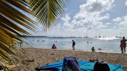 Plage Municipale de Sainte Anne Fort de France 22.11.01 Wundervolle Straende tuerkises Meer und Regenzeit in der Karibik AIDAperla 006 Plage Municipale de Sainte Anne Fort de France 22.11.01 Wundervolle Straende tuerkises Meer und Regenzeit in der Karibik AIDAperla 006