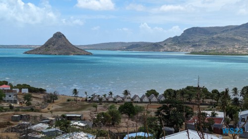 Antsiranana 23.11.23 Katamarane und Traumstrände auf Mauritius Seychellen Madagaskar AIDAblu 010 Antsiranana 23.11.23 Katamarane und Traumstrände auf Mauritius Seychellen Madagaskar AIDAblu 010