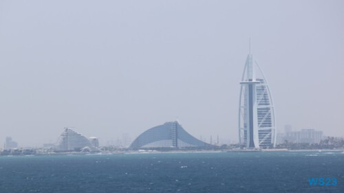 Burj al Arab Dubai 23.04.15 Von Arabien durch den Suezkanal zu Mittelmeerinseln AIDAcosma 027 Burj al Arab Dubai 23.04.15 Von Arabien durch den Suezkanal zu Mittelmeerinseln AIDAcosma 027
